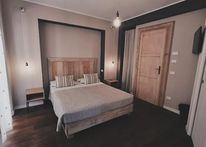 Πανσιόν Bardoliners 4*