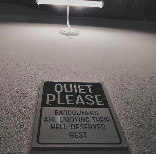 Bardoliners Πανσιόν